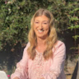 Meet your Posher, Carol